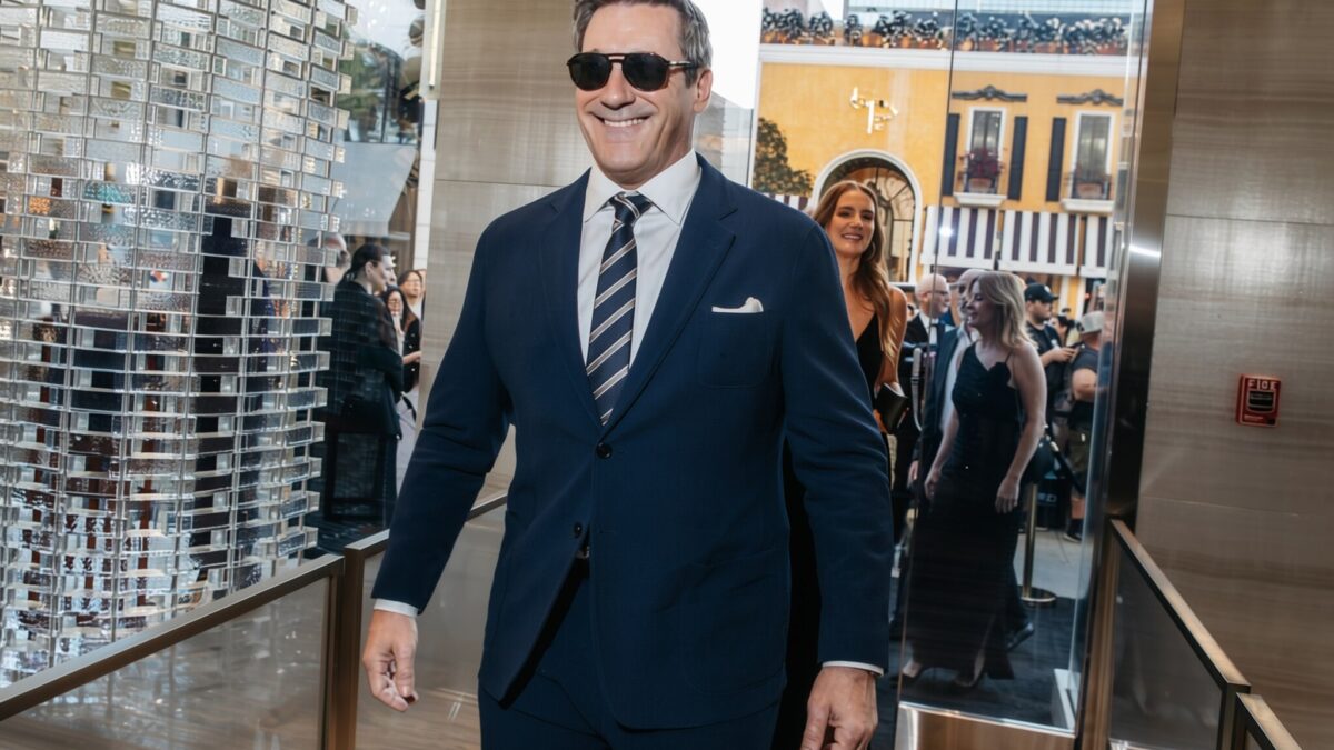 Giorgio Armani aduce elita Hollywood-ului la petrecerea sa de dinaintea Oscarurilor