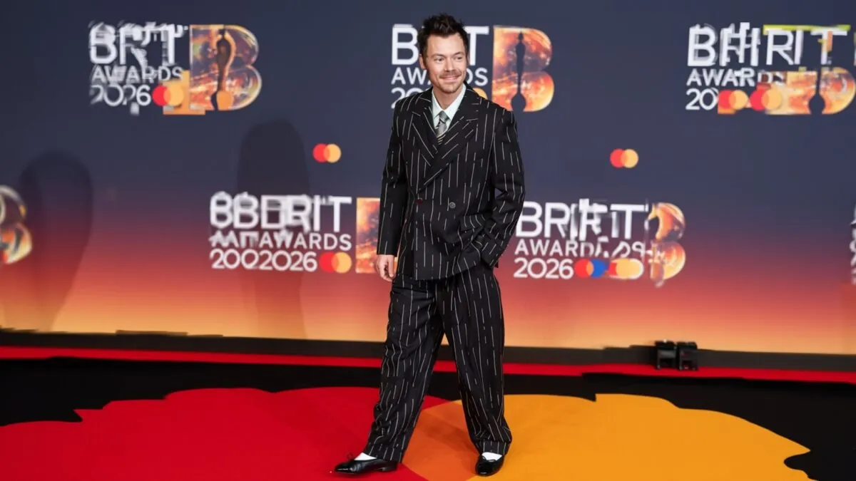 Harry Styles nu se mai desparte de balerini in noua sa era muzicala