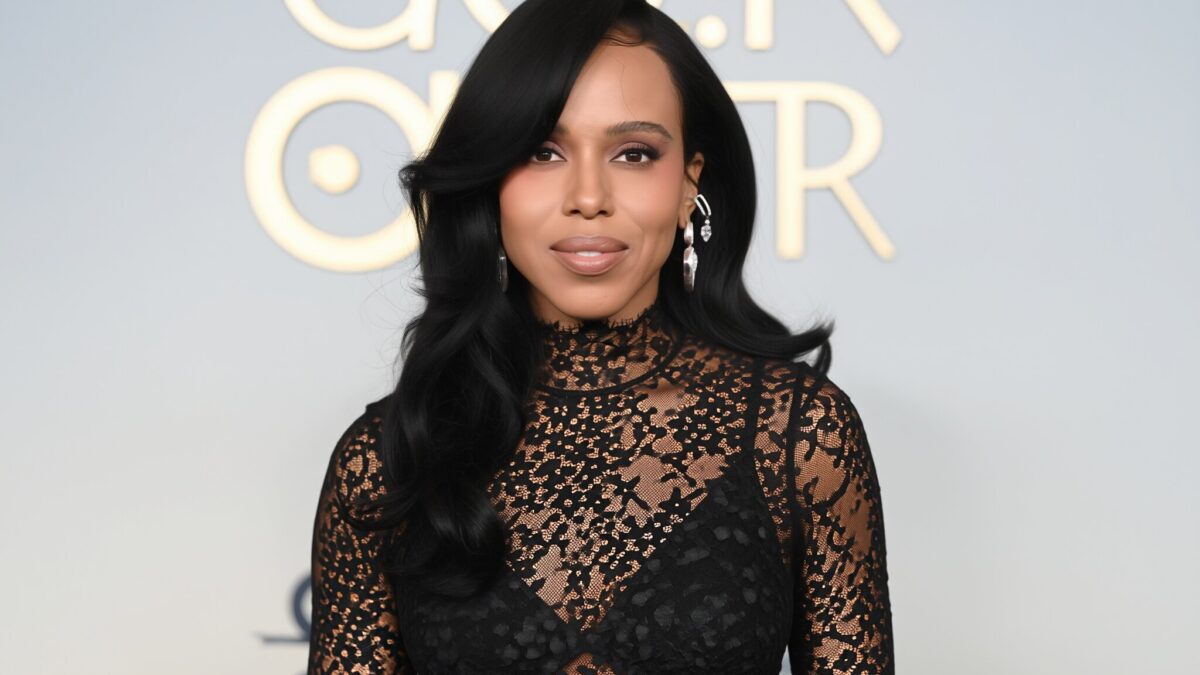 Kerry Washington uimește cu o coadă blondă spectaculoasă până la șolduri