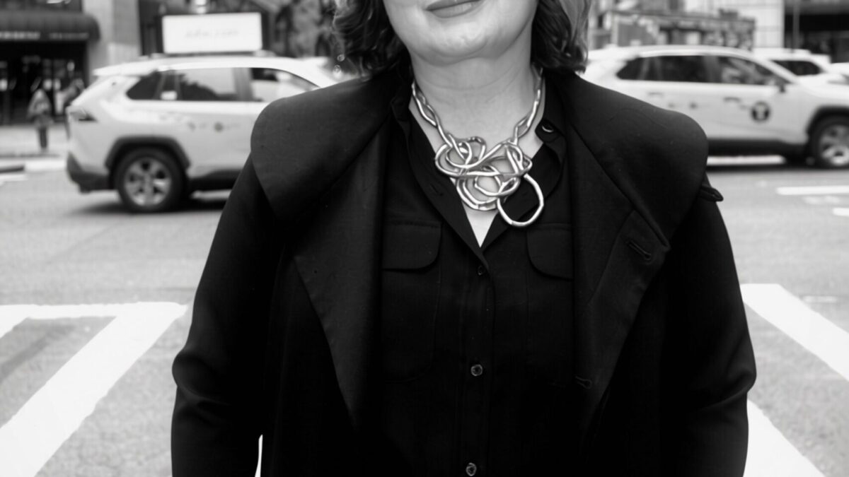 O galerie din 1894 luptă pentru artiste ignorate condusă de Dawn Delikat