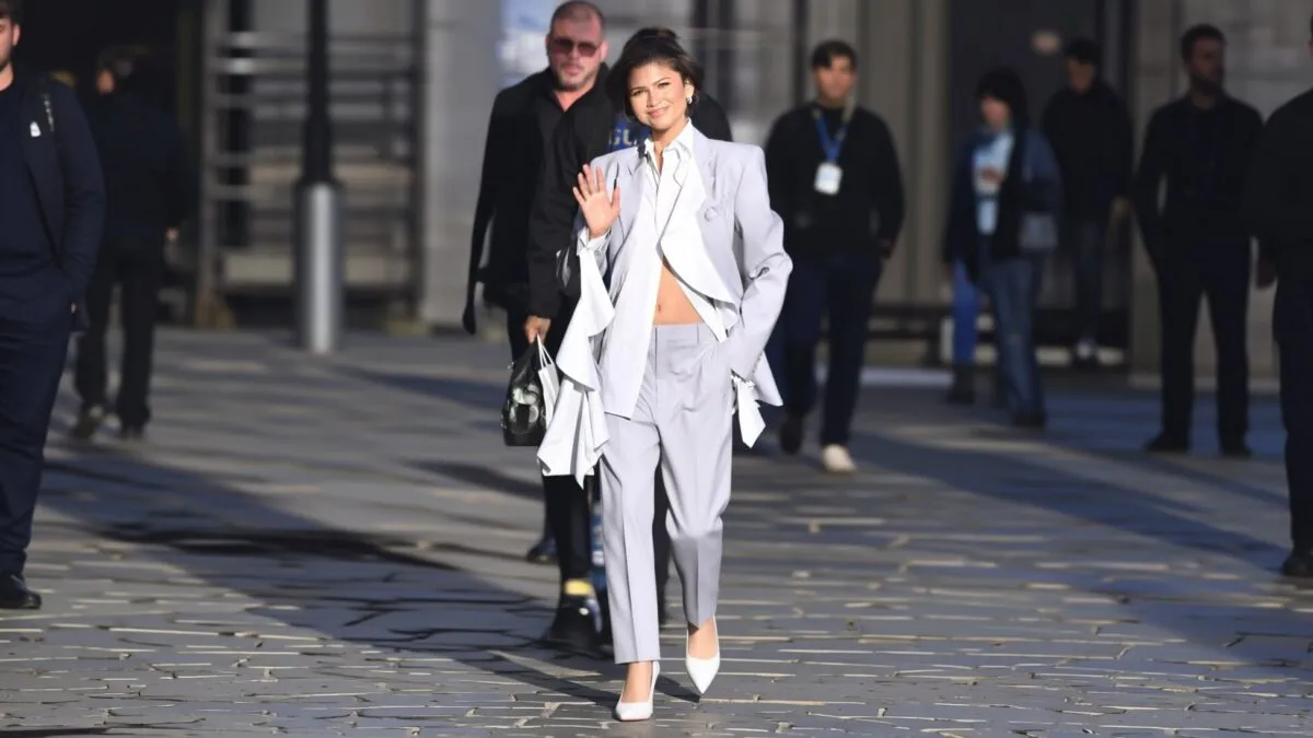 Zendaya poarta pentru prima data pantofii Miss Z de 120 mm in drum spre Jimmy Kimmel