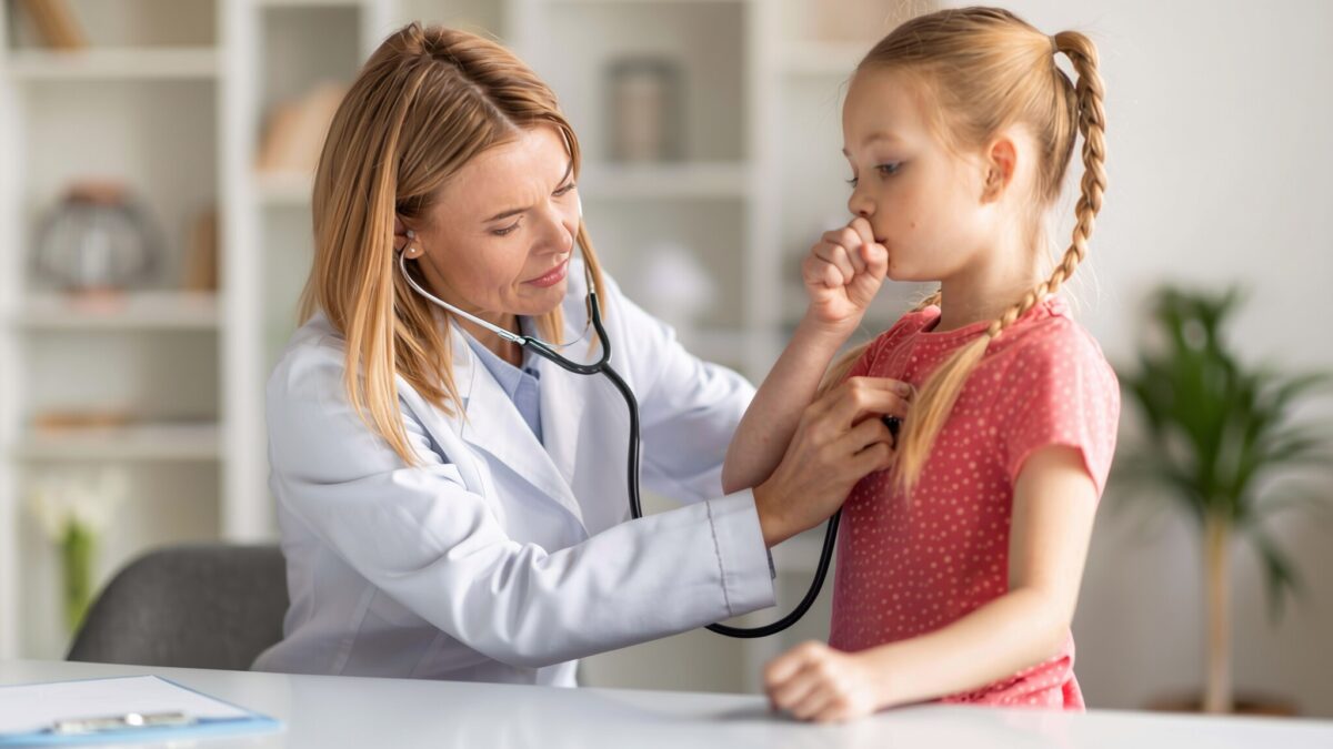 Cele 15 boli pe care le ia copilul în primul an de creșă și cum le tratezi