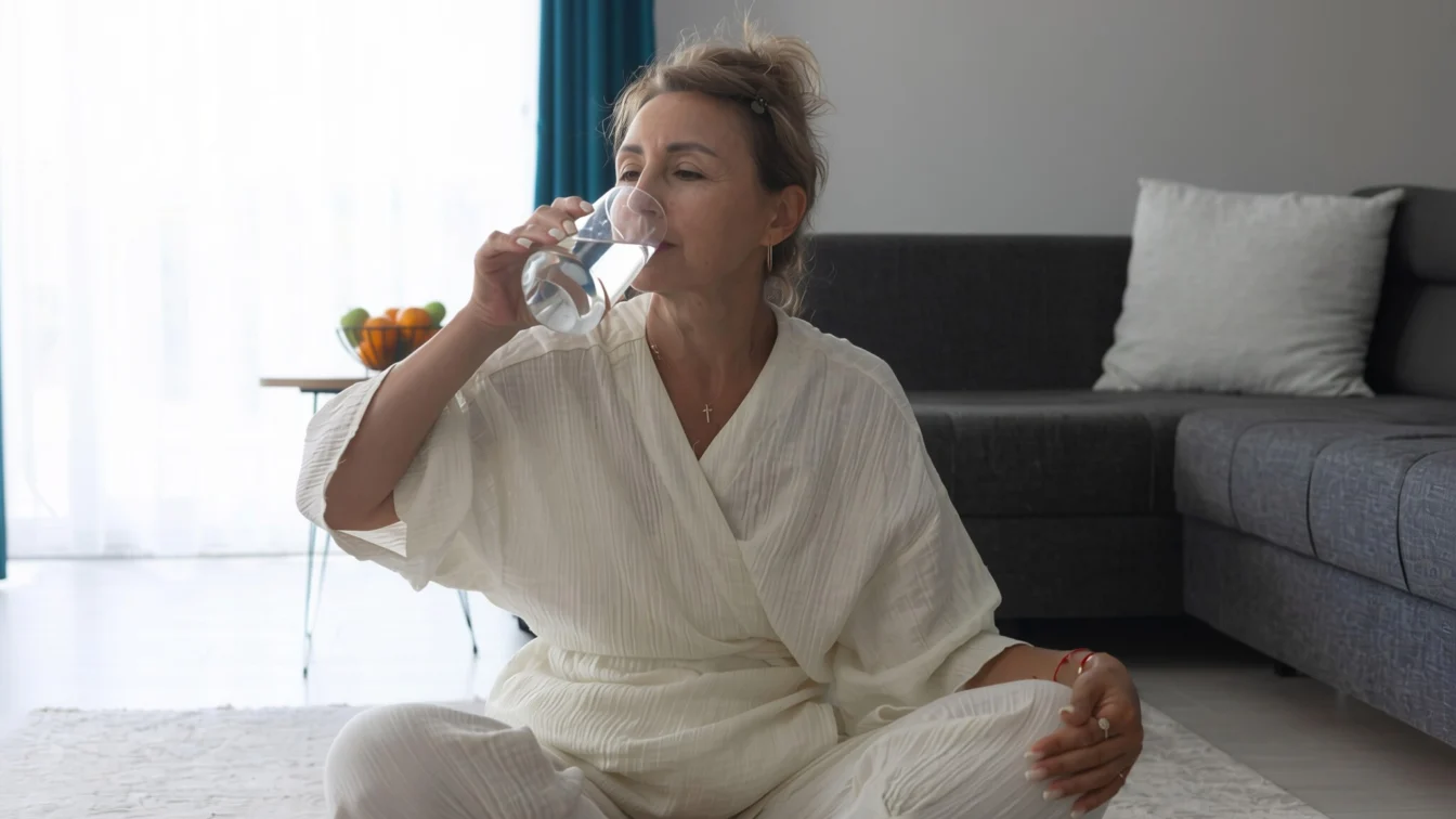 Adevărul despre 4 detoxuri populare care îți pot distruge ficatul