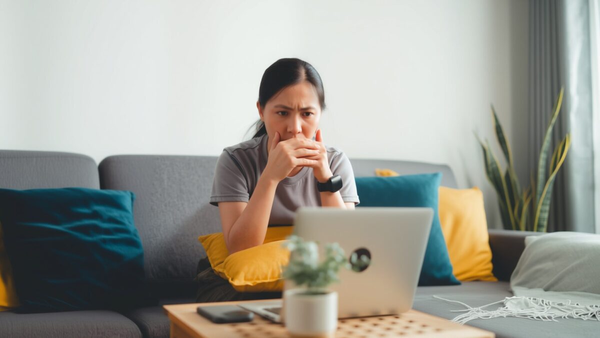 Peste 22 de milioane de oameni suferă de ochi iritați. Ce se ascunde în spatele mâncărimii