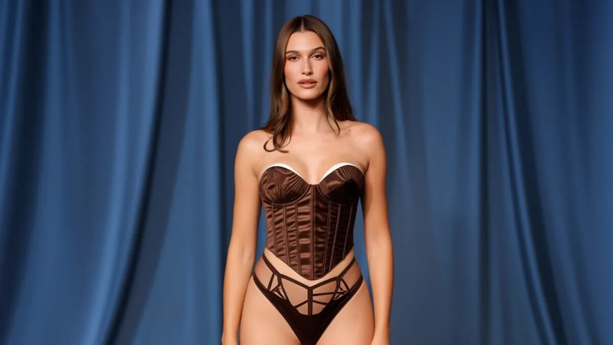 Cele 4 parfumuri preferate de Hailey Bieber de la 72 la 355 de dolari