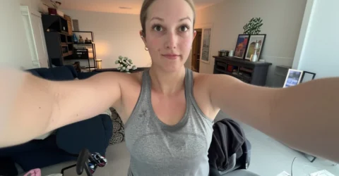 Plăcile vibrante de 100 de dolari promit pătrățele în 5 minute. Ce spune știința?