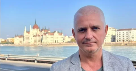 Virgil Ianțu o critică pe artista care a cântat manele la minori. Replica ei a venit imediat