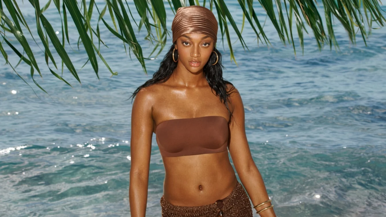 Angel Reese scrie istorie pentru Victoria’s Secret în noua campanie