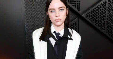 Billie Eilish surprinde cu un nou look la rădăcini total neașteptat