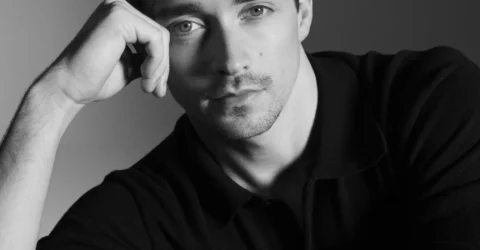 Pilotul de Formula 1 Charles Leclerc devine ambasador global L’Oréal Paris