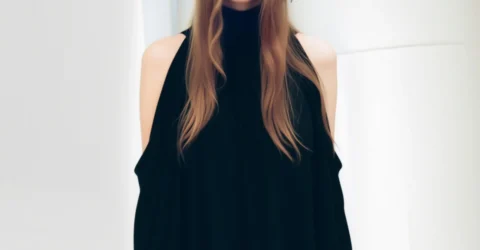 Ethel Cain a uimit la Coachella cu două ținute Dior create special pentru ea