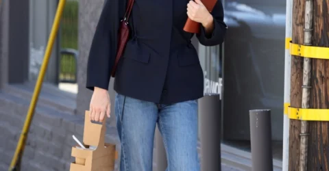 Kendall Jenner afișează geanta Chanel din colecția primăvară 2026