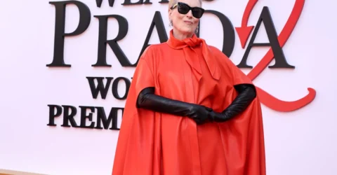 Meryl Streep uimește la premiera The Devil Wears Prada 2 într-o creație roșie spectaculoasă