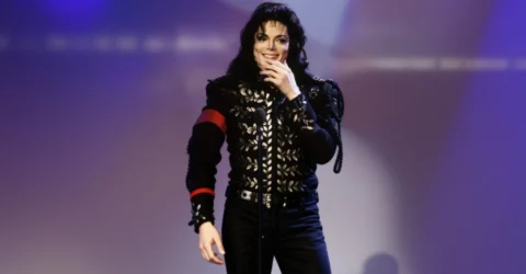 Fiii lui Michael Jackson, omagiu pe covorul roșu. Sora Paris acuză minciuni