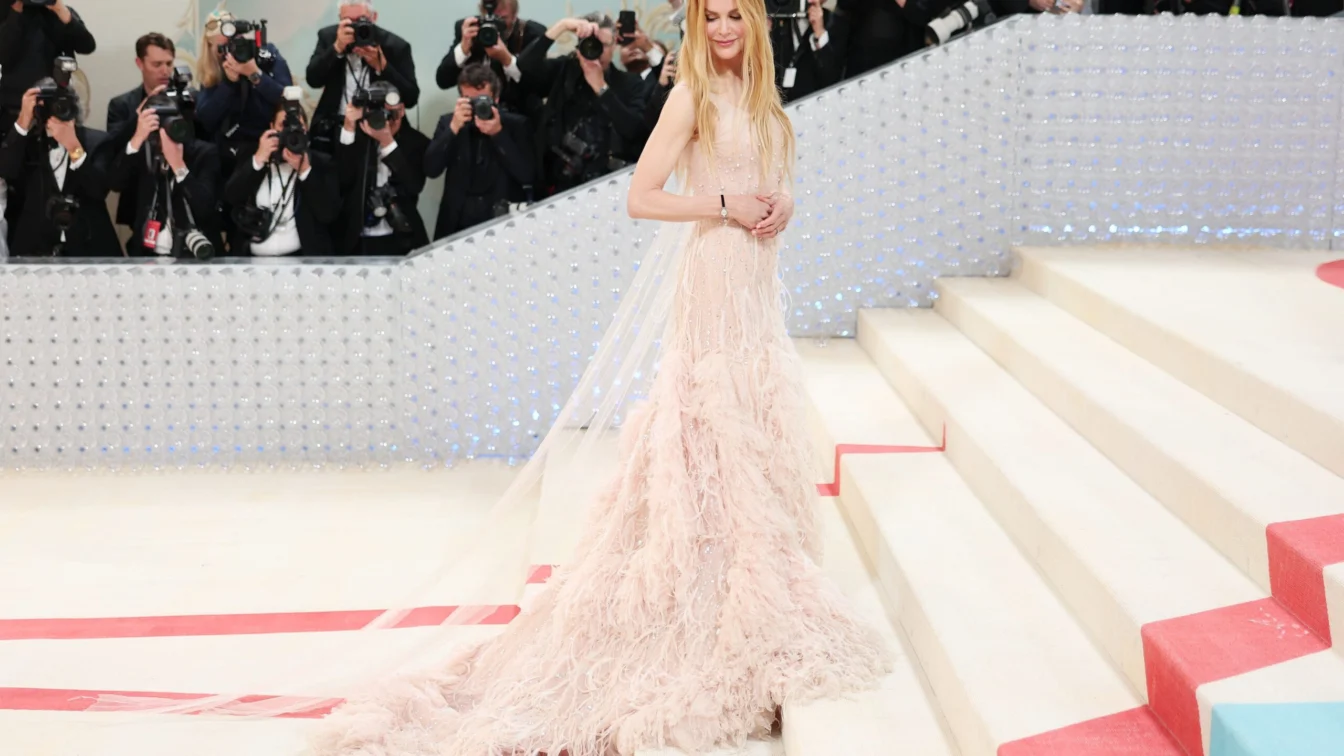 Cele 6 rochii spectaculoase purtate de Nicole Kidman la Met Gala de-a lungul anilor