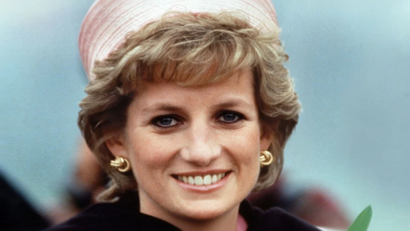 Misterul ținutei de Paște a Prințesei Diana din 1991 care a dispărut online