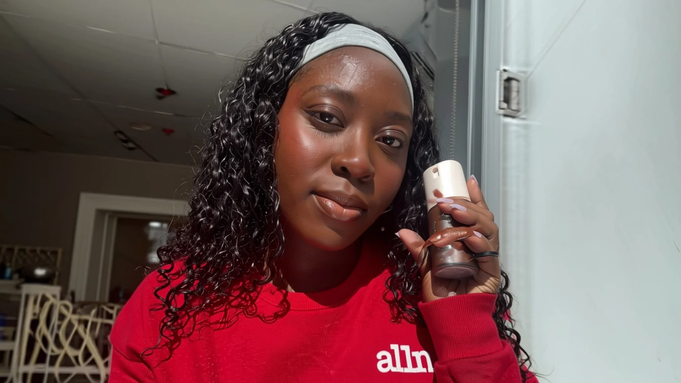 Rare Beauty lansează noul fond de ten True to Myself cu 48 de nuanțe