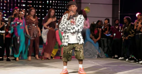 Reebok relanseaza adidasii Ice Cream ai lui Pharrell din 2005 la pretul de 150 dolari