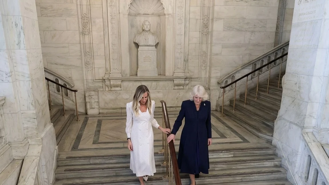 Ce porti la o intalnire cu Regina. Lectia de stil a lui Sarah Jessica Parker