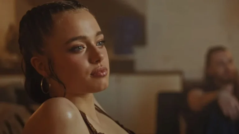 Shiloh Jolie debutează în K-pop la 19 ani cu un look complet nou