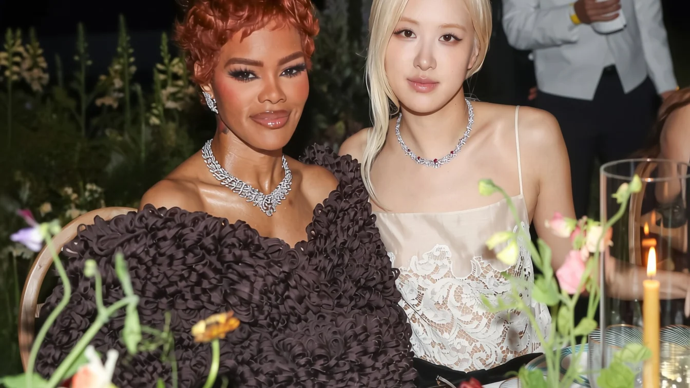 Tiffany a adus o gradina in Manhattan pentru 200 de invitati si un concert surpriza Mariah Carey