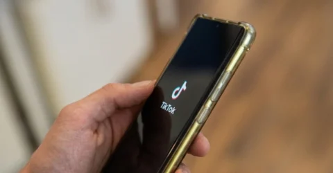 TikTok nu e doar despre dans. Comentariile pot prezice o tragedie uriasa