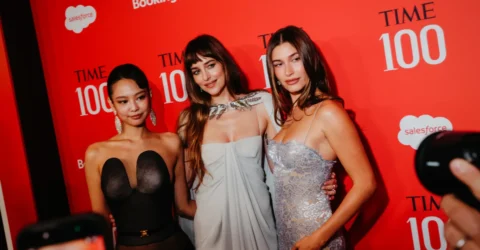 Jennie, Hailey Bieber și Hilary Duff au strălucit la gala Time 100 din New York