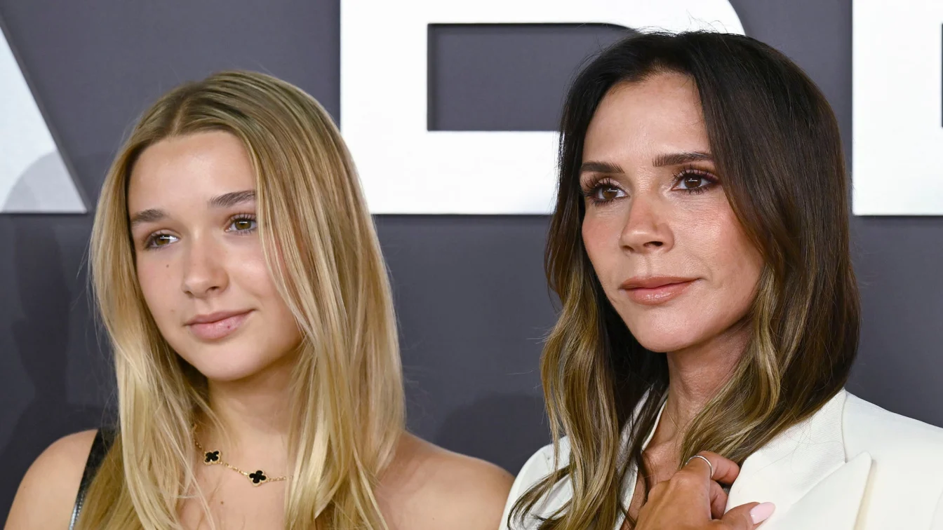 Victoria Beckham lansează 38 de piese pentru Gap și stârnește un nou scandal