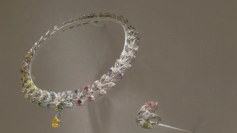 Uită de prințese. Noua colecție Louis Vuitton te transformă în eroina propriei vieți