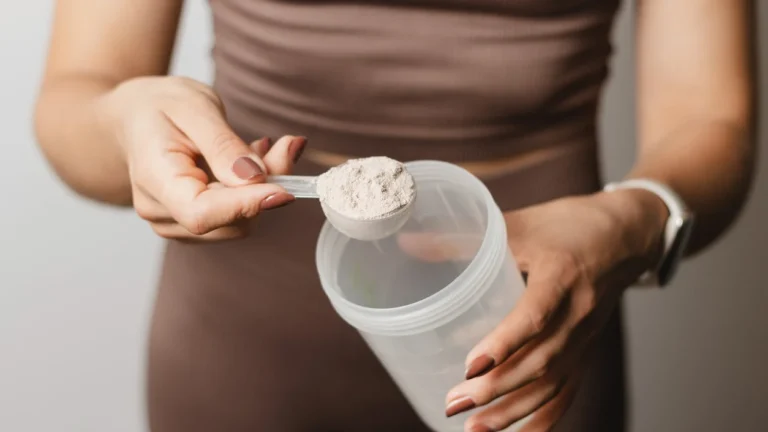 Suplimentul de 2,5 lei care promite energie și mușchi mai mari