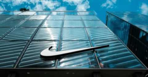 Nike, dat în judecată pentru un data breach de 1.4 TB ce a expus datele clienților