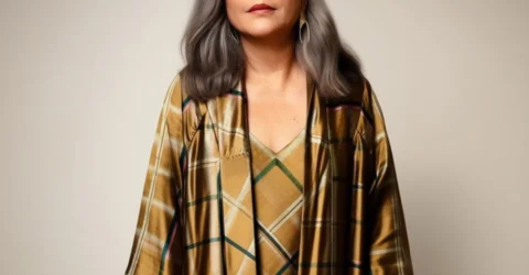 Gray blending, trendul care te scapă de vopsitul constant al rădăcinilor