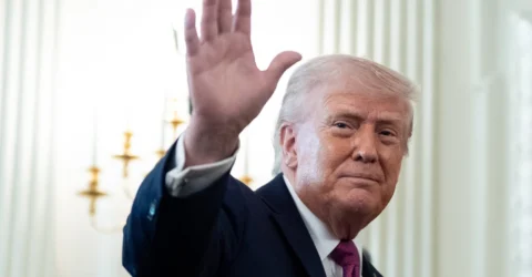 Trump reclasifică marijuana medicală o decizie cu impact uriaș în 40 de state