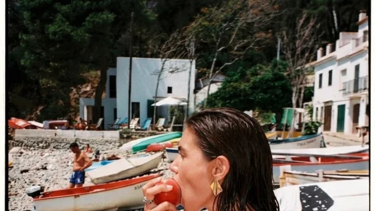 Cinci obiceiuri simple care te pot scapa de balonare. Secretul e la indemana oricui