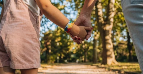 Vestea pe care o asteptau parintii. O noua terapie pentru copiii cu autism da rezultate