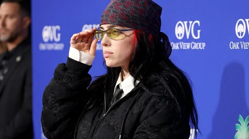 Billie Eilish detaliaza efortul de a ascunde sindromul Tourette. Cum a aparut alaturi de Nat Wolff - imagine 3