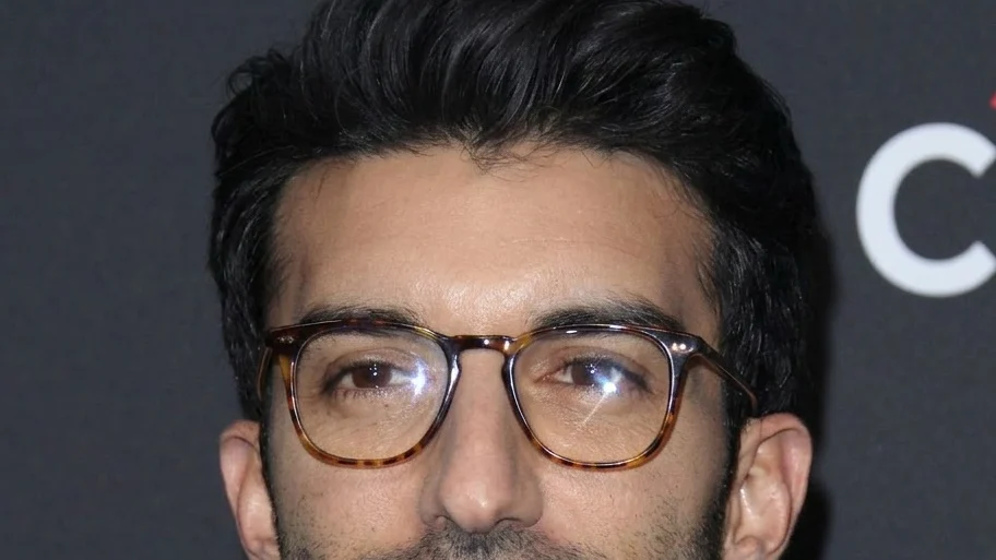 Justin Baldoni at Paley Festival presents: Jane the Virgin