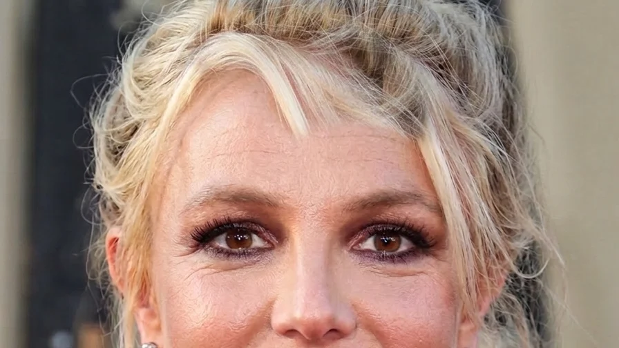 Britney Spears at the World Premiere Of Sony Pictures
