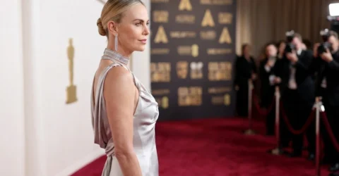 Imagini rare cu fiicele lui Charlize Theron. Secretul dureros din trecutul actritei