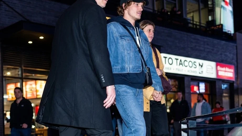 NEW YORK NEW YORK MAY 02 Connor Storrie is seen in Midtown on May 02 2026 in New York City.