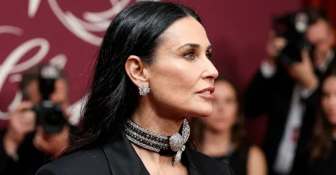 Demi Moore, tunsa bob la Cannes. Actrita a renuntat la parul lung, emblematic.