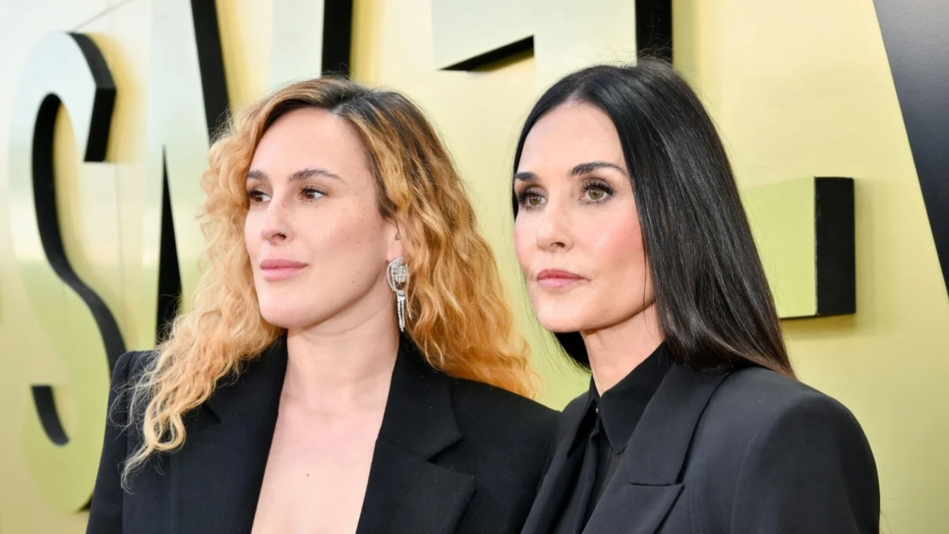 Demi Moore a depus acte în instanță în procesul de custodie al lui Rumer Willis. Actrița îl acuză pe fostul iubit de comportament agresiv.