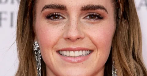 Emma Watson, apariție relaxată pe terenul de sport. Actrița a jucat pickleball.