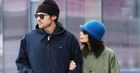 Harry Styles vrea să devină tată. Artistul, la 32 de ani, își schimbă prioritățile personale.