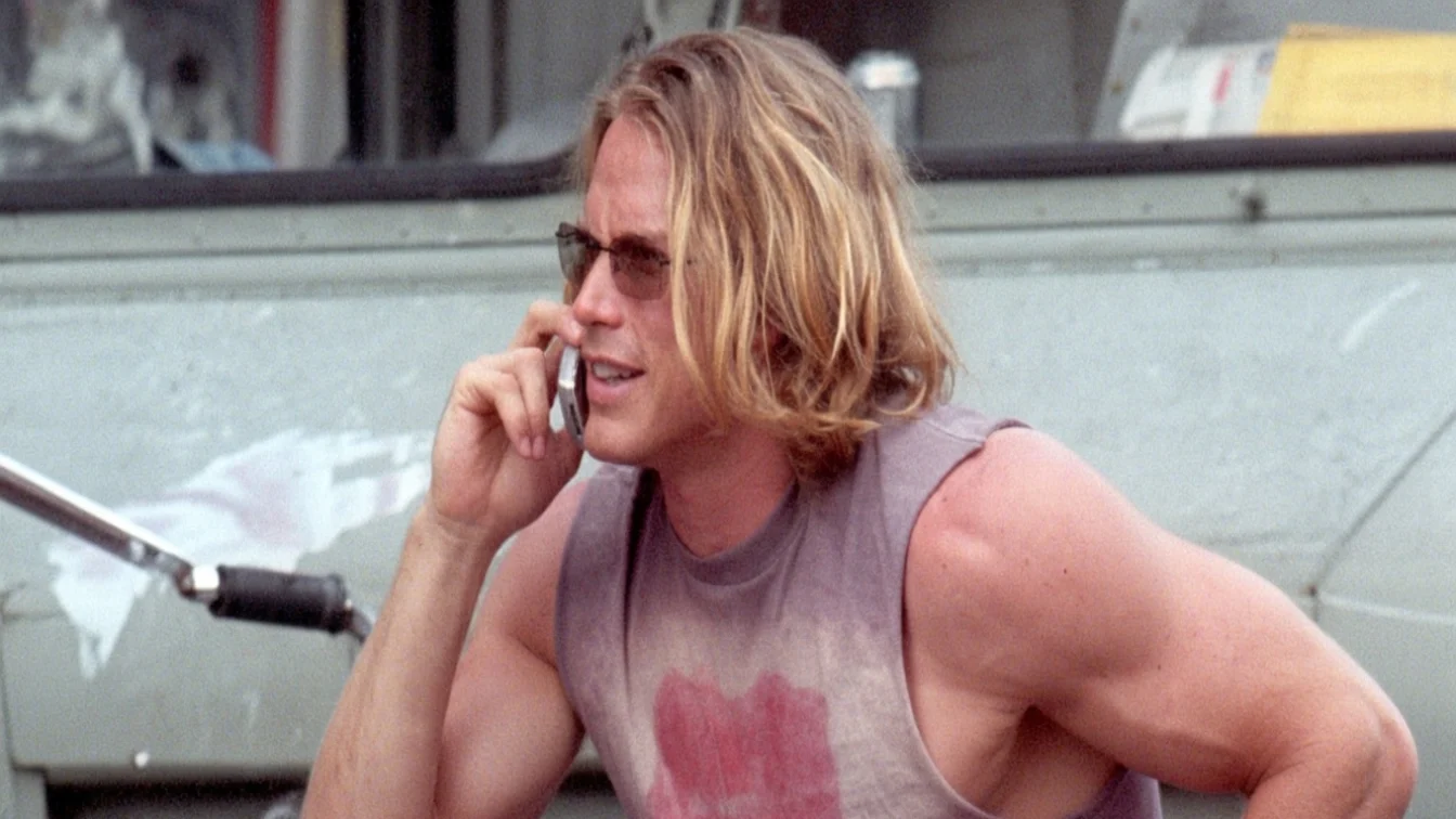 Jason Lewis, Smith Jerrod din „Sex and the City”, s-a mutat în Costa Rica. Actorul a devenit autor de romane fantasy.