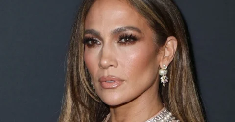 Jennifer Lopez, criticată pentru o ieșire regizată în fața paparazzilor. Artista, acuzată de fani.