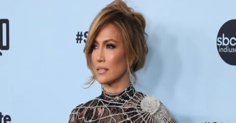 Jennifer Lopez regretă că nu a ales mai devreme viața de femeie singură. Actrița a vorbit deschis despre relațiile sale.