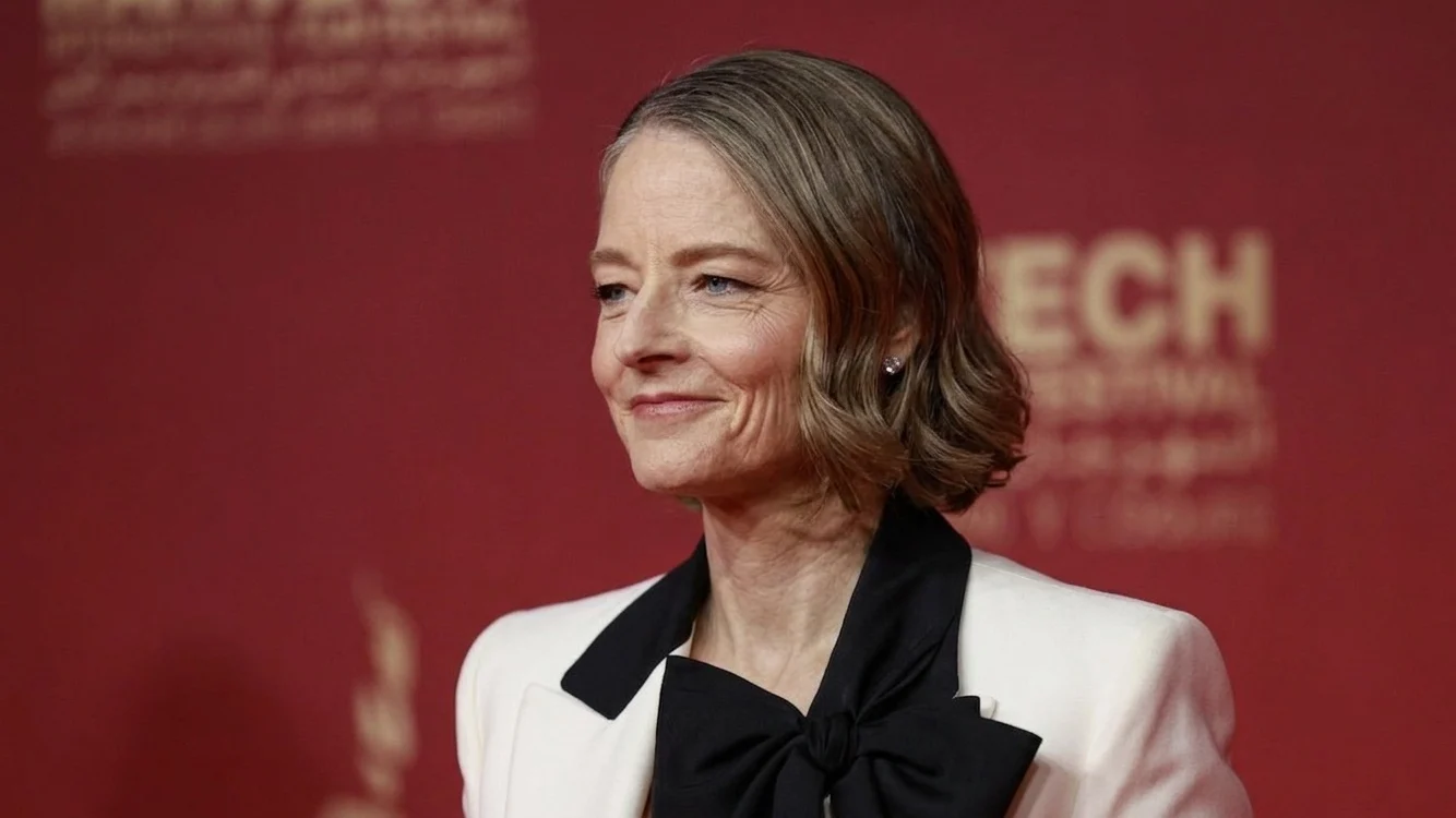 Imagini neasteptate cu Jodie Foster pe strazile din New York. Detaliul care a ingrijorat fanii