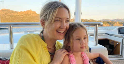 Imaginile care au surprins pe toata lumea. Cum arata familia moderna a lui Kate Hudson
