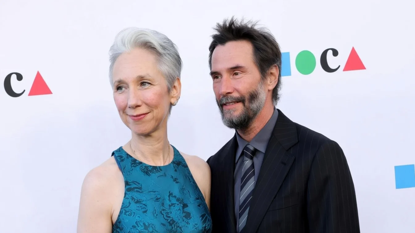 Imaginile momentului cu Keanu Reeves și iubita lui. Ce s-a intamplat la evenimentul din Los Angeles